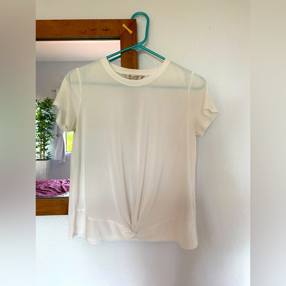 Banana Republic soft sandwash modal white tee. Size: XS